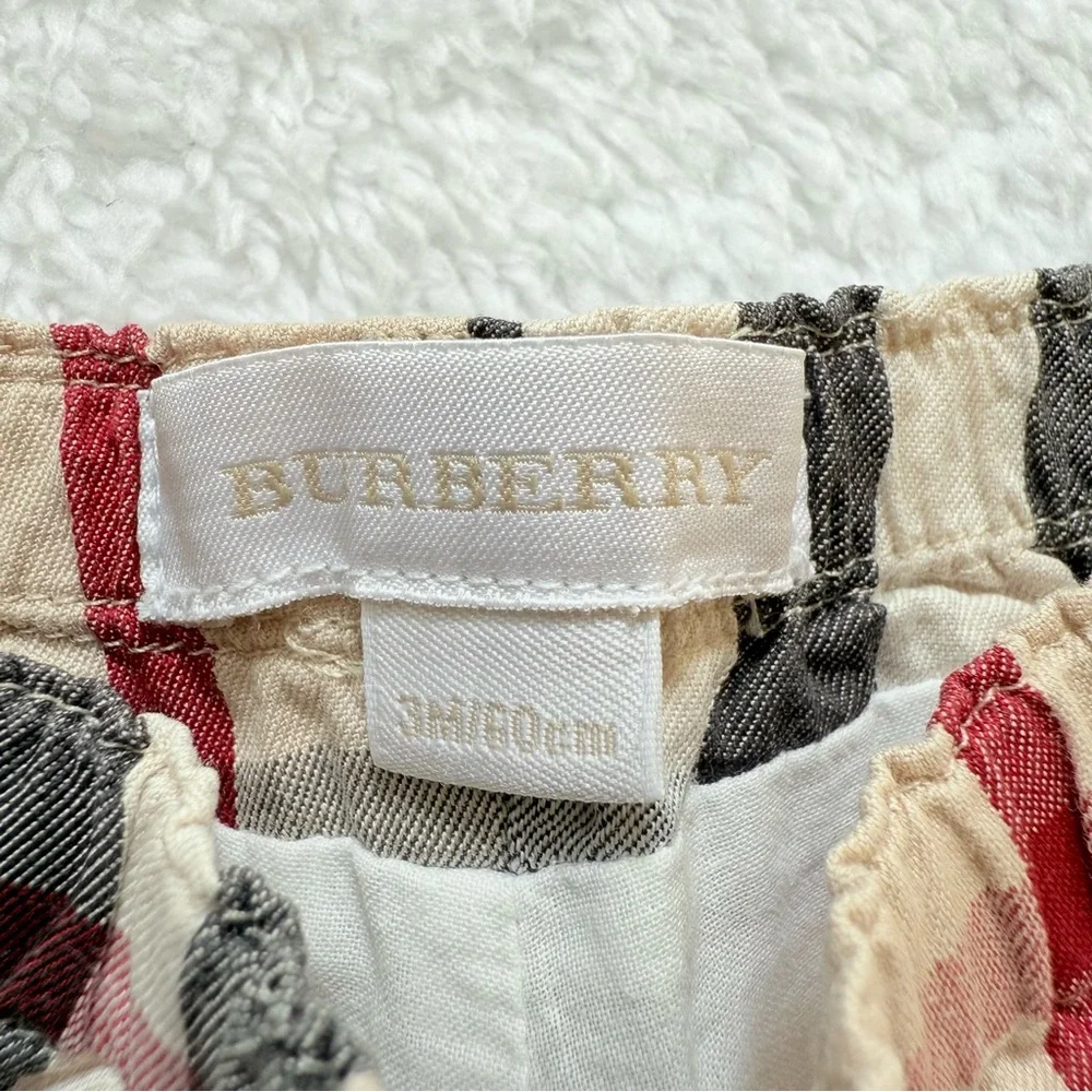 Burberry excellent size